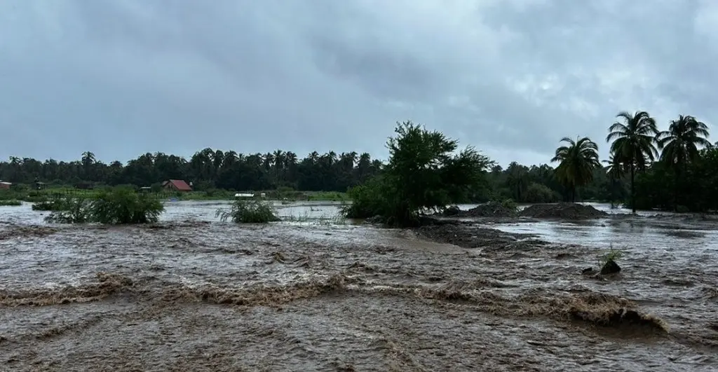 evacuan-personas-acapulco-chilpancingo-guerrero-huracan-john | México Ahora