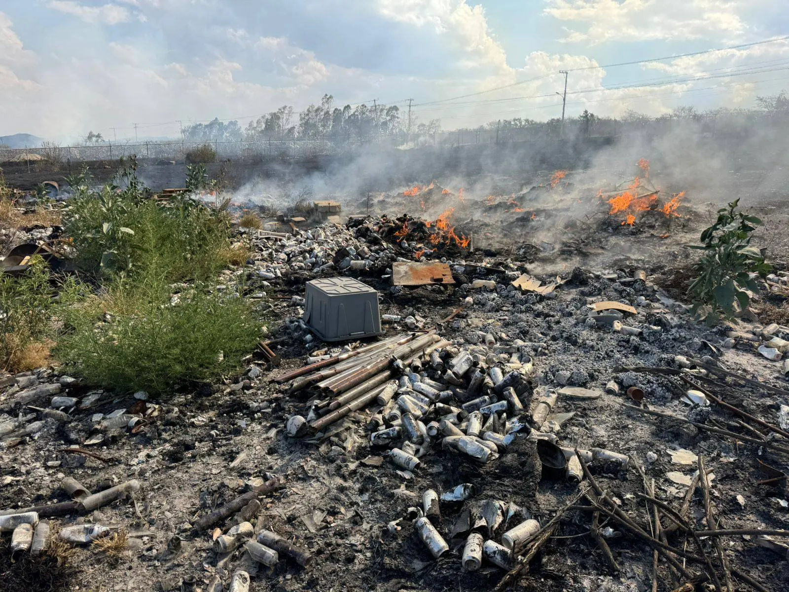 sofocan incendio en bodega de plasticos y lonas Sofocan incendio en bodega de plásticos y lonas | Sofocan incendio en bodega de plásticos y lonas Noticias de