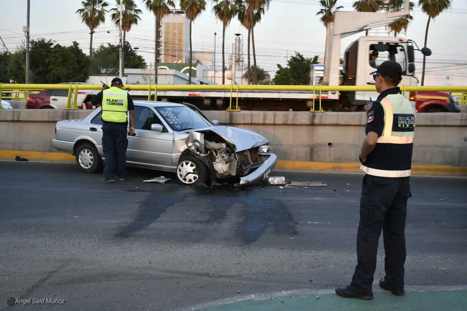 automovilista-en-estado-inconveniente-se-impacto-contra-tracto | México Ahora Automovilista en estado inconveniente se impactó contra tracto