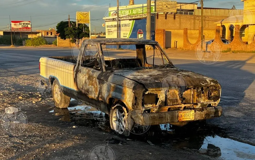 arde-camioneta | México Ahora Arde camioneta mientras era conducida