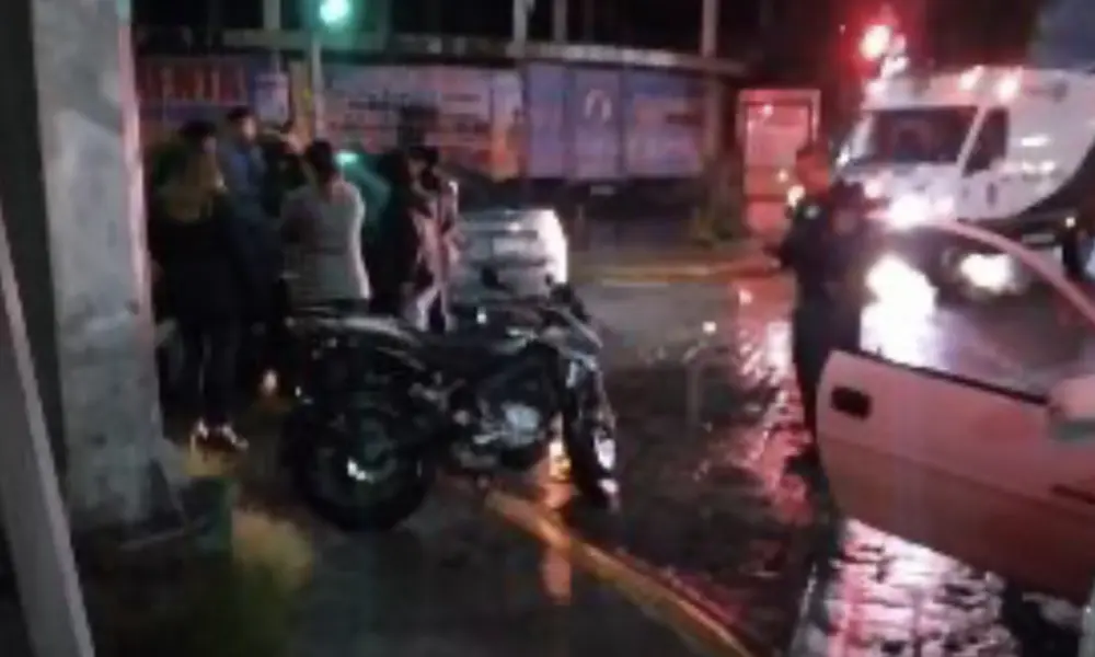 roban-vehiculo-en-el-centro-los-detienen-en-carrillo-puerto | México Ahora Roban auto de lujo en Felipe Carrillo Puerto el dueño se