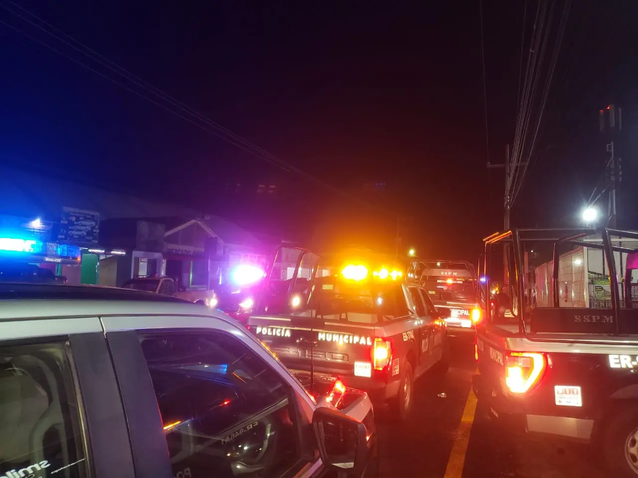 policia-estatal-es-atropellado-mientras-escoltaba-a-peregrinos-en-la-mexico-queretaro | México Ahora Policía Estatal es atropellado mientras escoltaba a peregrinos en