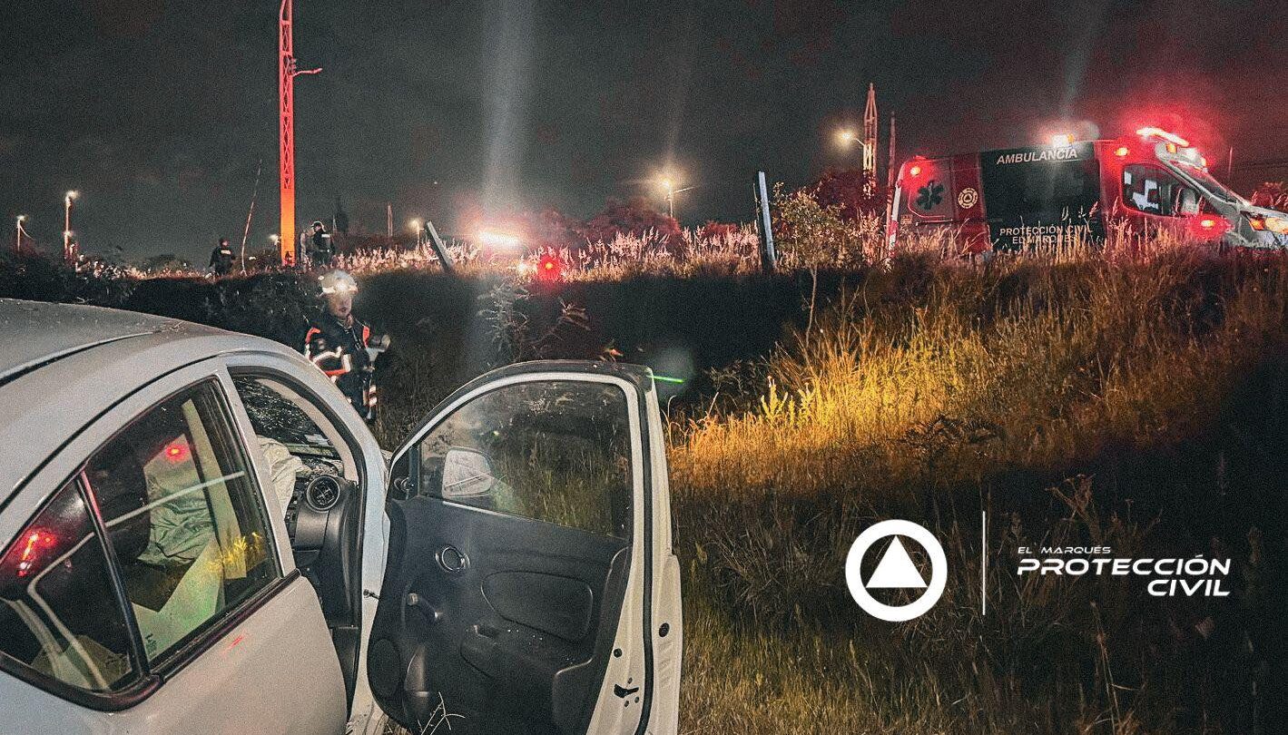 automovil-vuelca-en-paseo-centenario-del-ejercito-mexicano | México Ahora