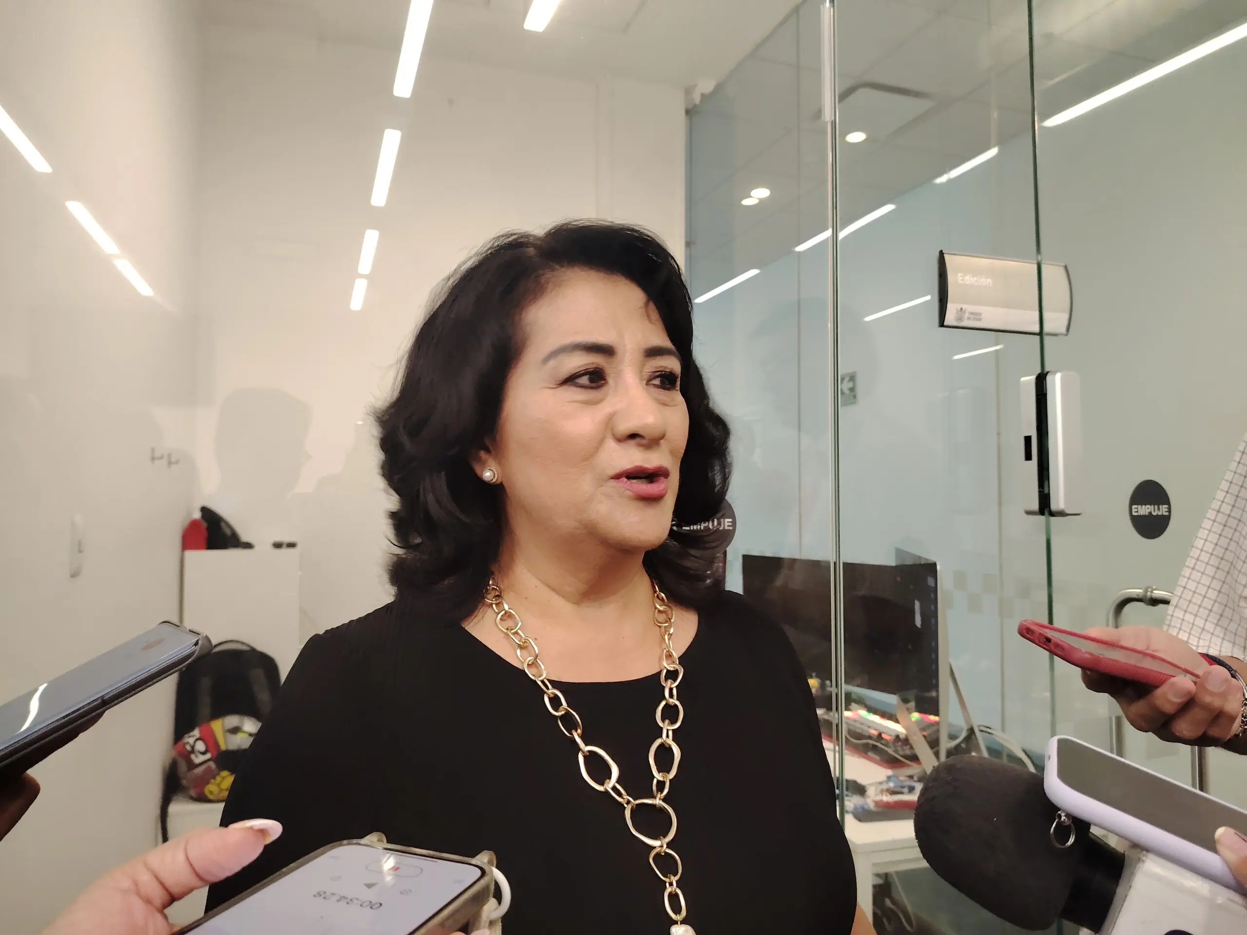 defiende-beatriz-robles-a-adan-augusto | México Ahora Defiende Beatriz Robles a Adán Augusto Noticias de Querétaro