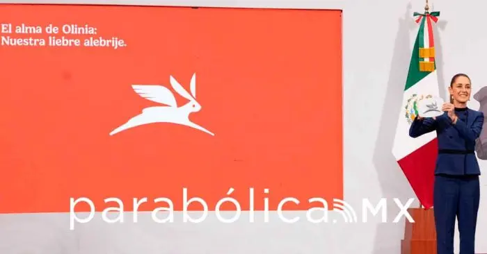 presento-sheinbaum-emblema-de-automovil-olinia | México Ahora Presenta Sheinbaum el emblema de la armadora mexicana de vehículos
