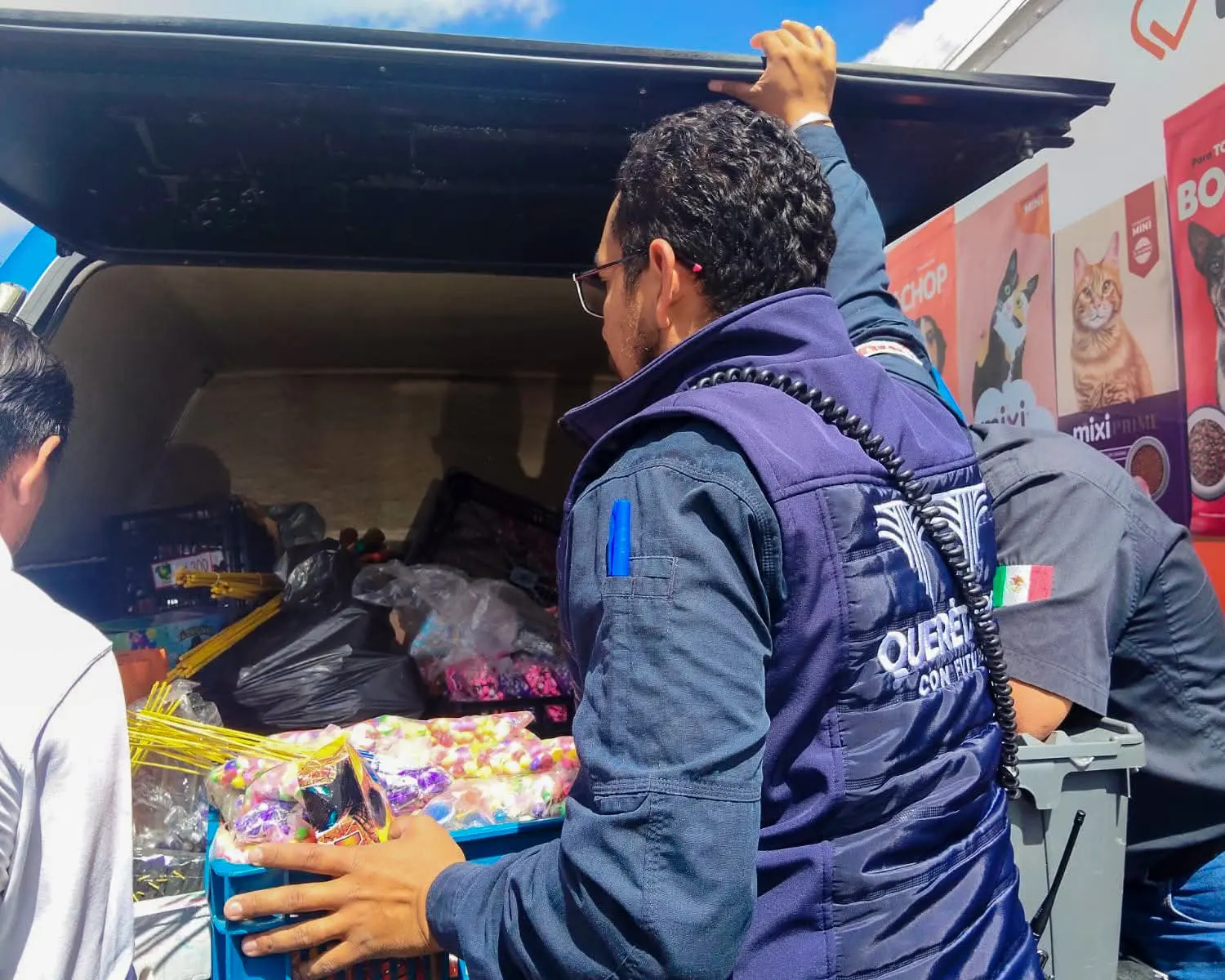 decomisan 350 kilogramos de artificios pirotecnicos prohibidos en el municipio de queretaro Decomisan 350 kilogramos de artificios pirotécnicos prohibidos en el Municipio de Querétaro | Decomisan 350 kilogramos de artificios pirotécnicos prohibidos en