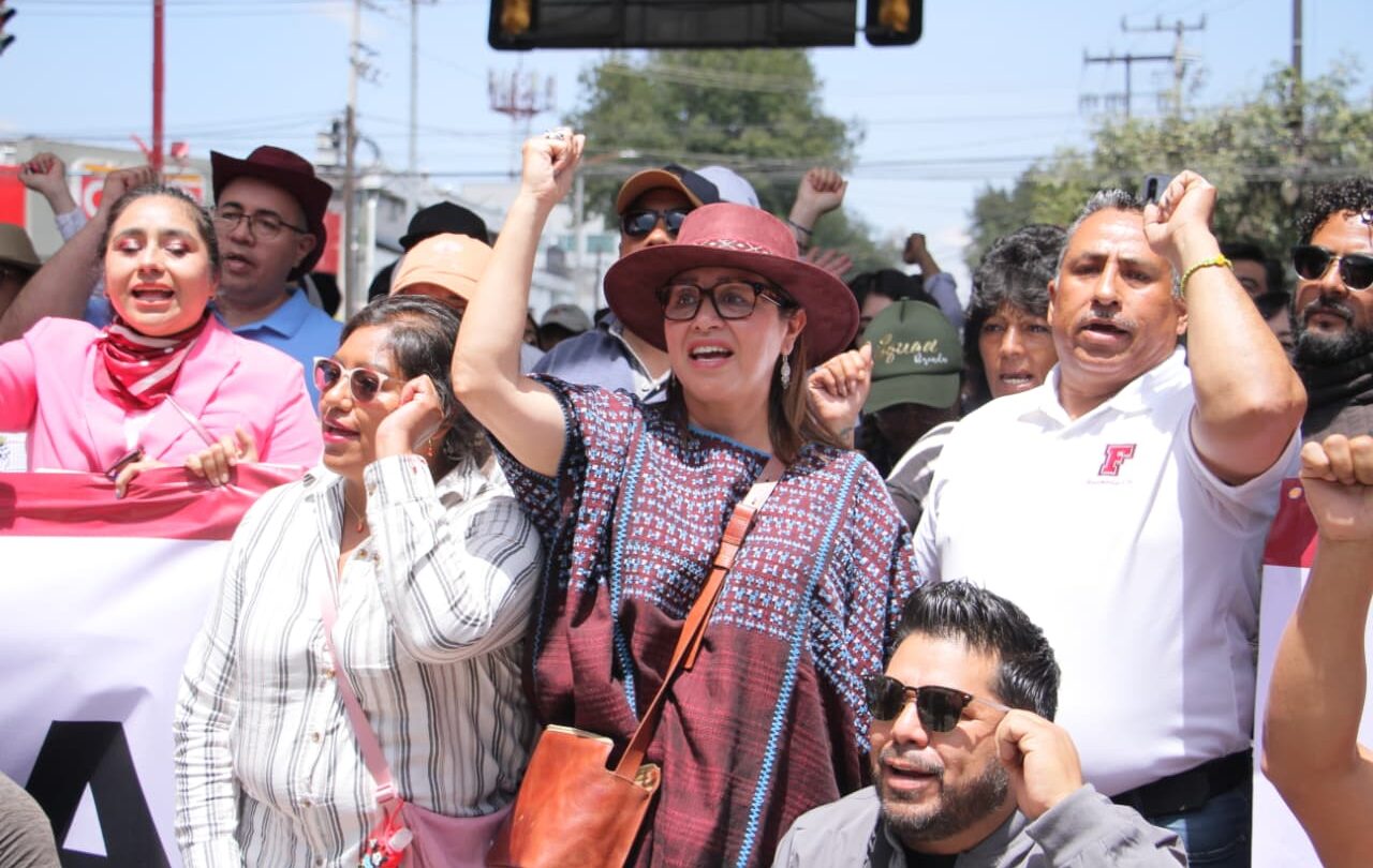 ecatepec-es-claudista-de-corazon-azucena-cisneros | México Ahora Ecatepec es Claudista de corazón Azucena Cisneros Primero Editores