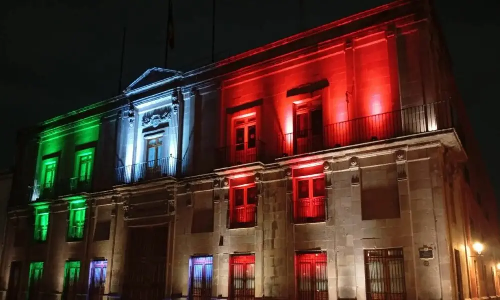 invierte capital 3 9 mdp en adornos patrios Invierte capital 39 MDP en adornos patrios | Invierte capital 39 MDP en adornos patrios Noticias de Querétaro