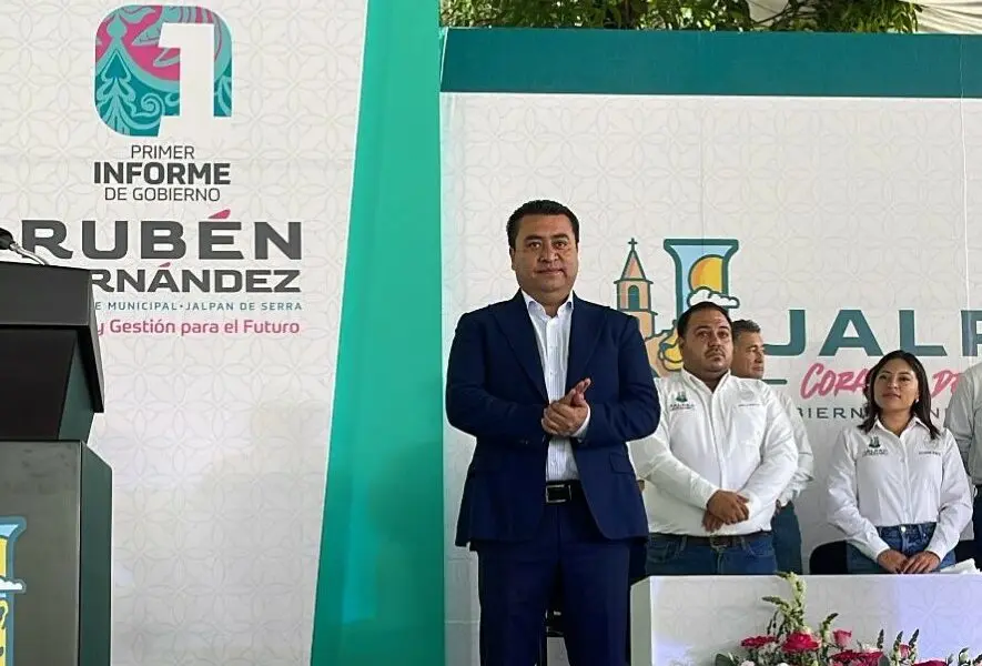 presenta ruben hernandez su primer informe de resultados en jalpan Presenta Rubén Hernández su primer informe de resultados en Jalpan | Presenta Rubén Hernández su primer informe de resultados en Jalpan