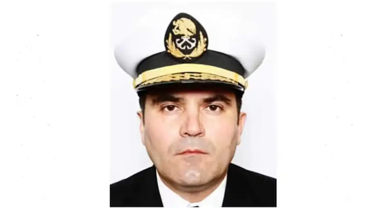 Fernando Farías Laguna | México Ahora Portrait of a man wearing a police captains peaked cap facing the camera head and shoulders House style uniform visible formal expression