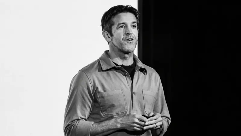 John Ternus el nuevo líder de Apple | México Ahora Qué trayectoria tiene John Ternus el nuevo líder de Apple