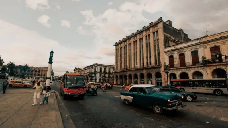 pexels-tkirkgoz-11757646 | México Ahora Ciudad sumergida Cuba