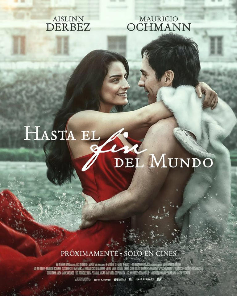 Aislinn Derbez y Mauricio Ochmann | México Ahora Romantic movie poster showing a couple embracing in water woman in a red dress title Hasta el fin del mundo