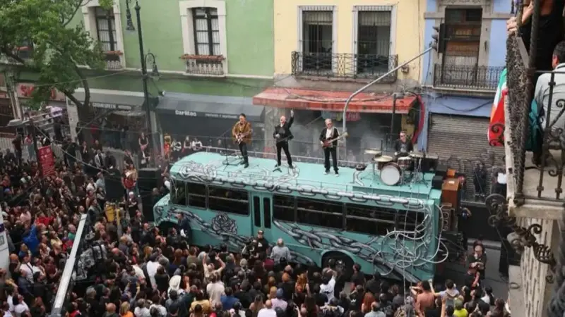 U2 toma el Centro Histórico de CDMX para su nuevo video musical