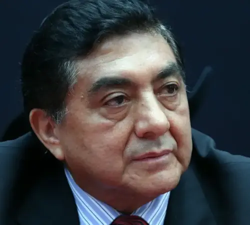 Carlos Bonavides anuncia que busca ser diputado Morena 2026 Carlos Bonavides anuncia que busca ser diputado por Morena en 2026 | Carlos Bonavides anuncia que busca ser diputado por Morena en 2026