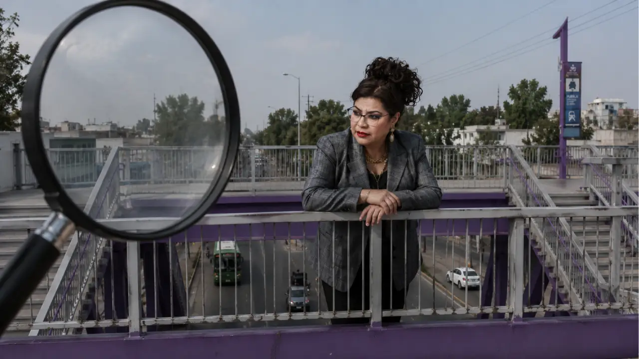 Clara Brugada investigada por presunto desvío en repintado de puentes | México Ahora Clara Brugada investigada por presunto desvío en repintado de puentes