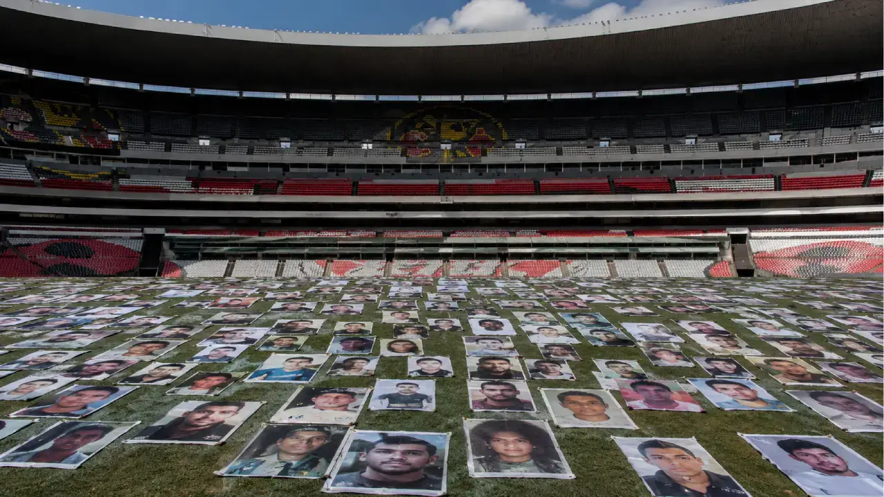 Comisión Nacional de Búsqueda alerta_ 130000 desaparecidos llenarían dos Azteca | México Ahora Comisión Nacional de Búsqueda alerta 130000 desaparecidos llenarían dos Azteca