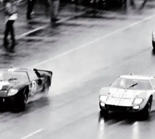 A seis décadas de aquella carrera el legado del Ford GT40 permanece intacto entre aficionados y expertos del deporte motor | México Ahora La victoria demostró que la perseverancia y la innovación podían desafiar incluso a los equipos más dominantes de la época