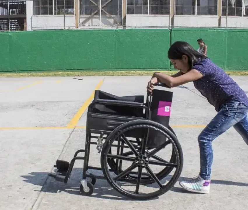 Jóvenes que cuidan rechazan el término ninis en México | México Ahora Jóvenes que cuidan rechazan el término ninis en México