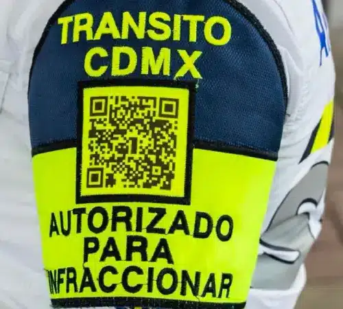 Las nuevas atribuciones se suman a las funciones que ya desempeña la Subsecretaría de Control de Tránsito en la aplicación de sanciones Policía Auxiliar y Bancaria ya aplican infracciones de tránsito en CDMX | La estrategia pretende fortalecer el orden vial y mejorar el cumplimiento de las disposiciones establecidas para la circulación de vehículos en la Ciudad de México