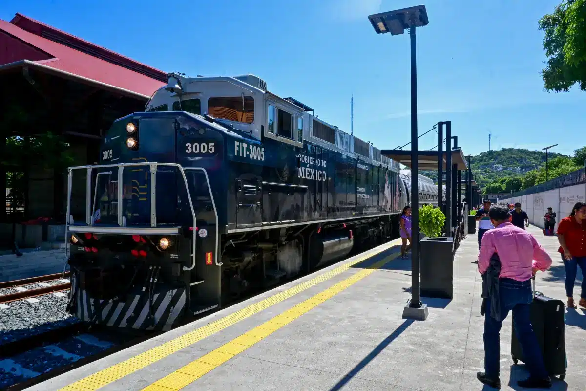 FerrocarrildelIstmoTehuantepecFIT2 Sheinbaum asegura que incidente en Interoceánico no afectará reactivación de tren | incidente tren interoceánico