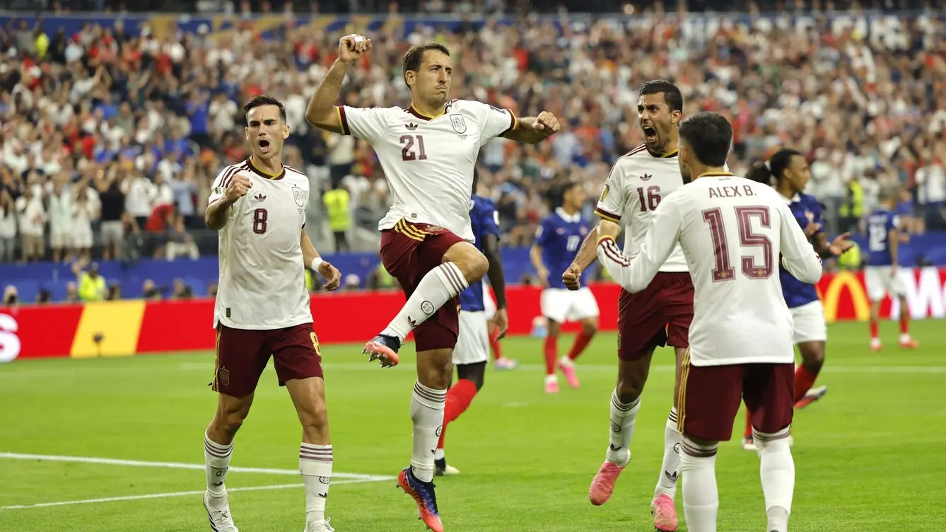 Kylian Mbappé tuvo una actuación discreta y fue bien neutralizado por la defensa española en uno de sus partidos más complicados del torneo España castiga los errores de Francia y avanza a la final del Mundial 2026 | La Roja aprovechó cada momento del encuentro para confirmar por qué es considerada una de las selecciones más fuertes de la Copa del Mundo