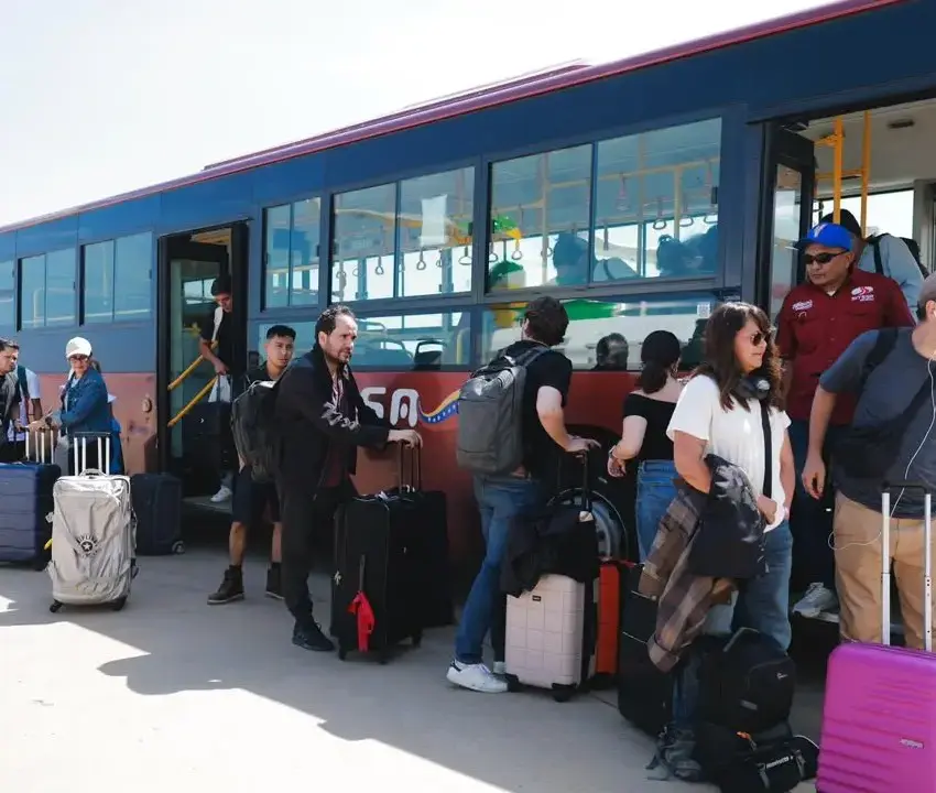 Vuelo 23 mexicanos que salieron Venezuela aterriza AIFA Vuelo con 23 mexicanos que salieron de Venezuela aterriza en el AIFA | Vuelo con 23 mexicanos que salieron de Venezuela aterriza en el AIFA