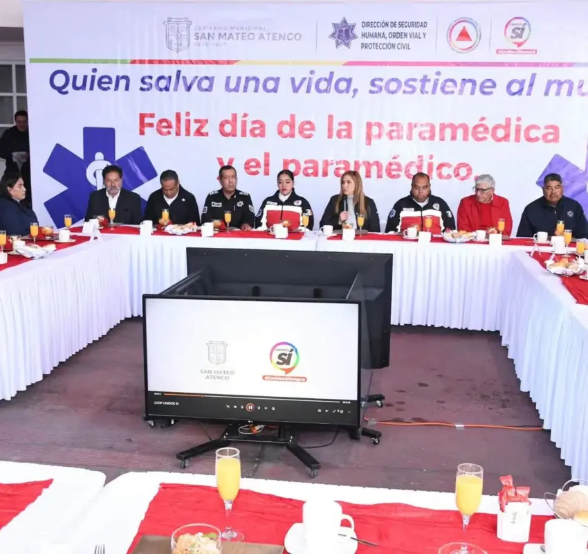 WhatsApp Image 20260702 at 115010 AM Gobierno de San Mateo Atenco reconoce labor de paramédicas y paramédicos |