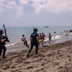 imgMA2026españa Miles de migrantes irrumpen en Ceuta y desbordan a las fuerzas de seguridad españolas | Ceuta vive una de sus mayores crisis migratorias de los últimos años