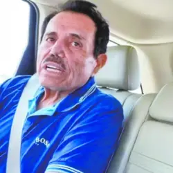 mayozambadadetención Sheinbaum revela quién ordenó entregar al piloto que llevó a El Mayo a EU | detención del piloto Mayo Zambada