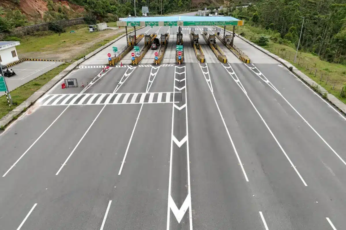 pexelsrahulkumarr17156041738467902 Vas a salir a carretera Así cambiará el pago en casetas de Capufe desde este jueves | nueva forma de pago de casetas