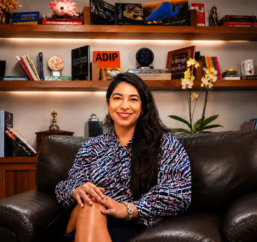 Manola Zabalza Aldama titular de la Secretaría de Desarrollo Económico de la Ciudad de México Mega Clases la apuesta de la CDMX para acelerar la tecnología | Manola Zabalza Aldama titular de la Secretaría de Desarrollo Económico de la Ciudad de México