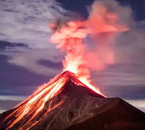 VolcánFuegoGuatemala Autoridades guatemaltecas ordenan evacuaciones por erupción del volcán de Fuego | Volcán de fuego evacuaciones