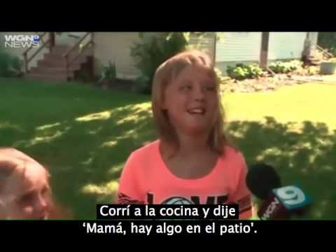 Ella vio unas “piernas rosadas” moviéndose en su patio. Lo que descubrió te botará de la silla