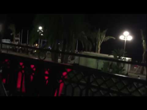 Intenso vídeo muestra cómo un motociclista arriesgó su vida para intentar detener el ataque en Niza