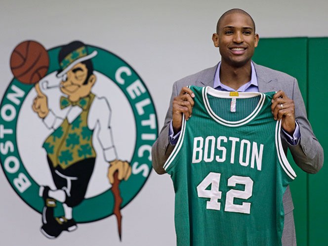 Celtics de Boston presentan al dominicano Al Horford