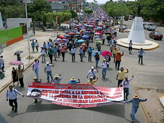 Maestros en Chiapas bloquearán edificios de educación