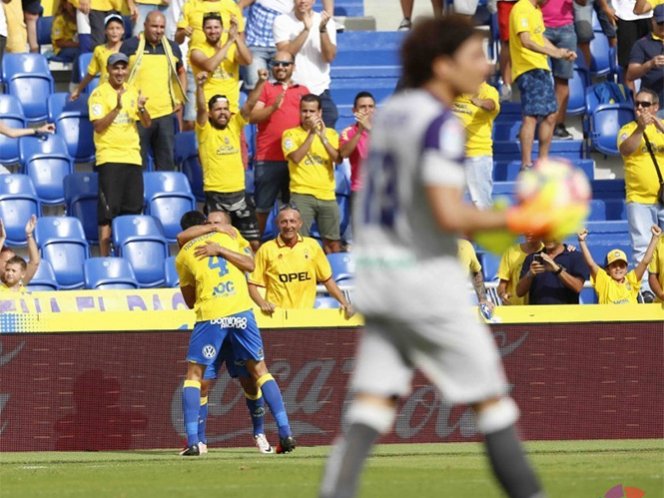 Ochoa y el Granada son goleados por Las Palmas