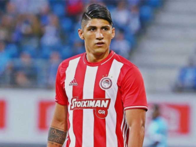 Pulido llegaría a Chivas el miércoles