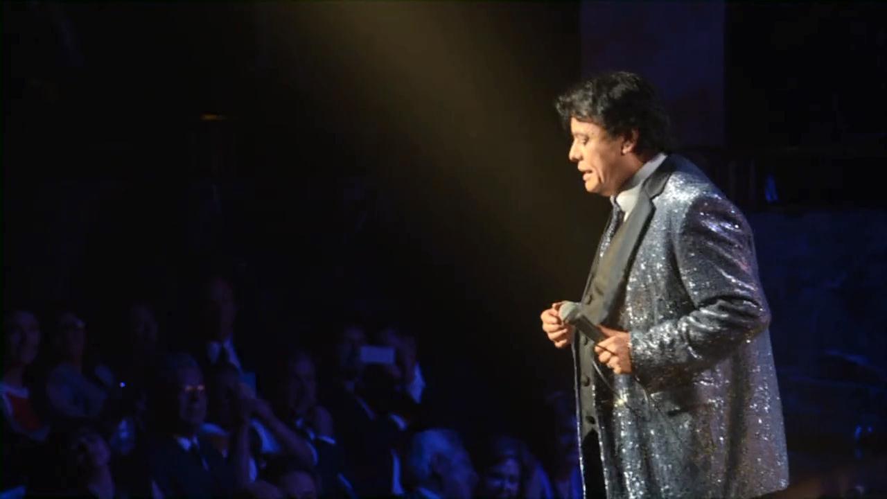 Podrían rendirle un homenaje a Juan Gabriel en Bellas Artes