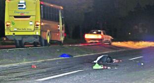 Dejan en pedazos a ciclista sobre la carretera