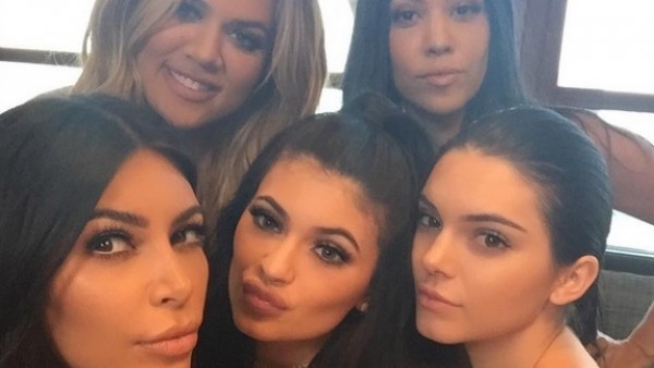 ¡El cáncer alcanzó a una de las hermanas Kardashian!