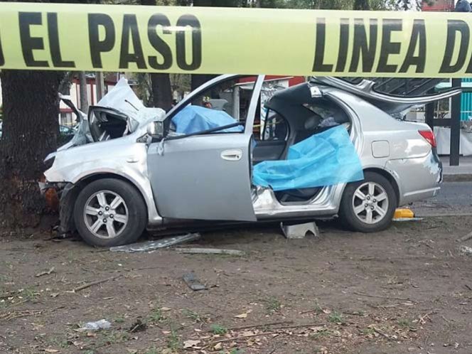 Mueren dos personas en accidente al sur de la CDMX