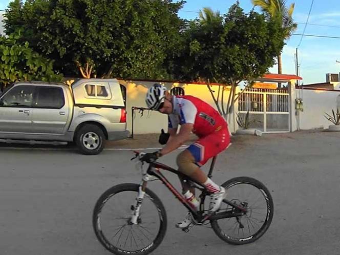 Muere ciclista en medio de agresión armada a llantera de BCS