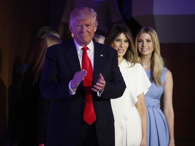 La familia Trump se muda a la Casa Blanca en enero