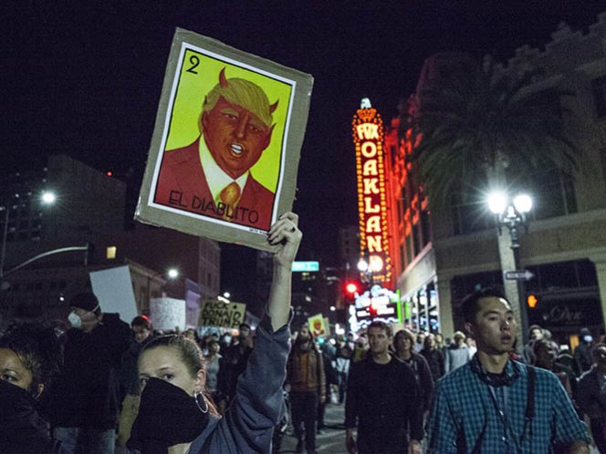 ‘Not my president’; siguen protestas en EU contra Trump