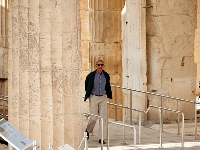 Obama disfruta de un paseo personalizado por la Acrópolis de Atenas