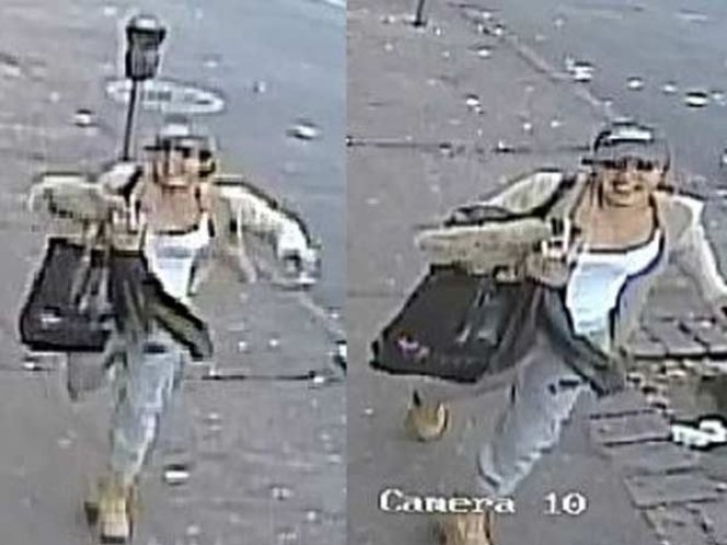 Mujer atacó a anciana en NY; la aventó contra el piso