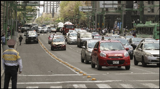 Hoy no circulan autos con holograma uno y placa par