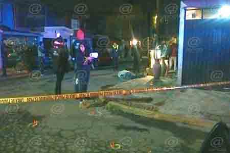 Persiguen a un hombre y lo matan afuera de su casa en Ecatepec